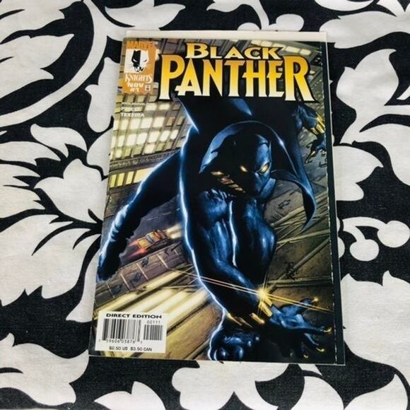 Black Panther #1. 1st App of Okoye Nakia Zuri & Dora Milaje - Picture 2 of 9